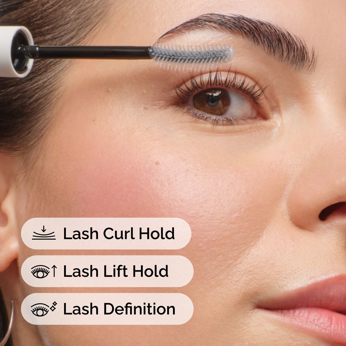 lash-curl-finisher-i2 ord-lash-curl-finisher-model-application-with-benefits.jpg